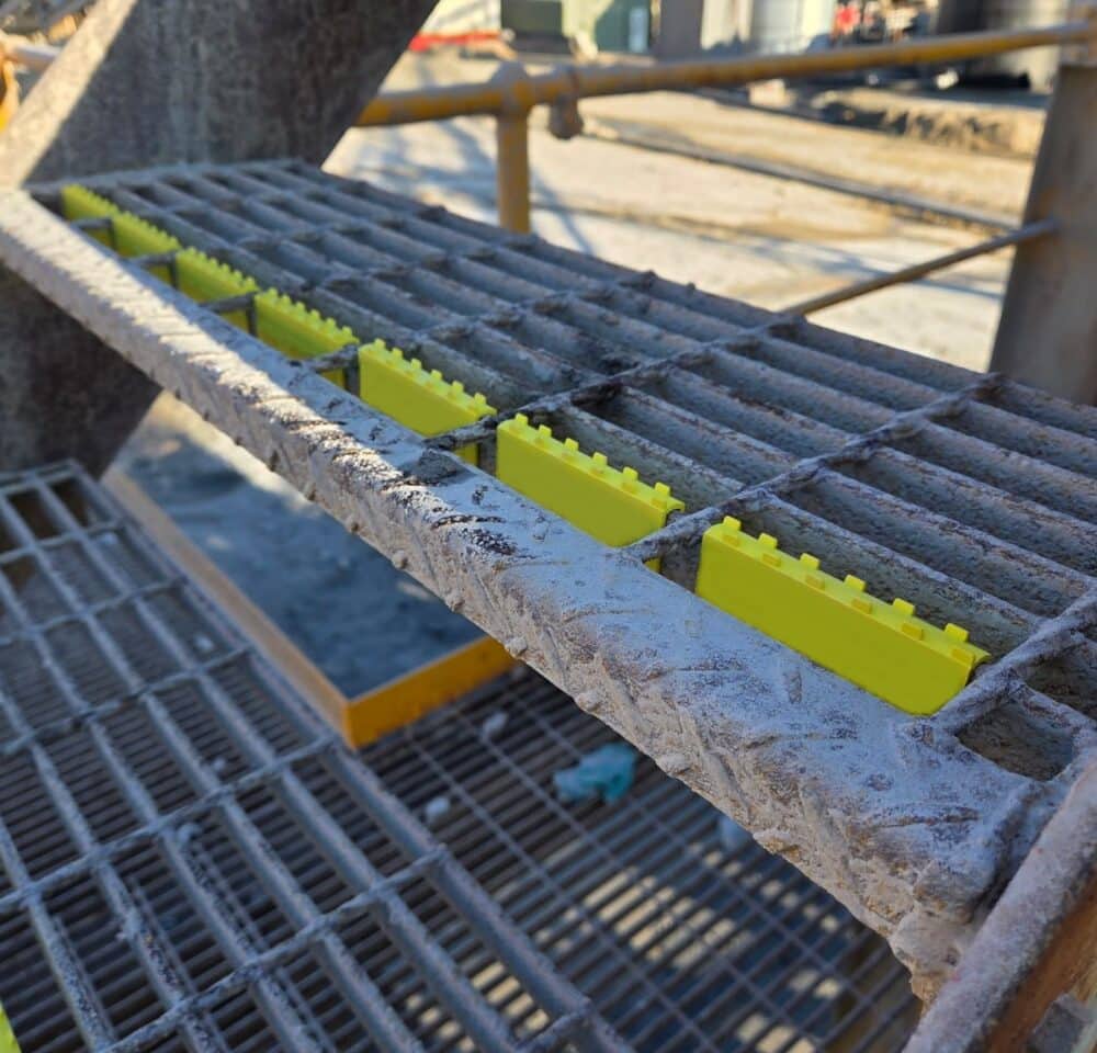 YELLOW ANTI SLIP CLIPS - COMPOSITE - PART NUMBER: TSUPRO/YEL