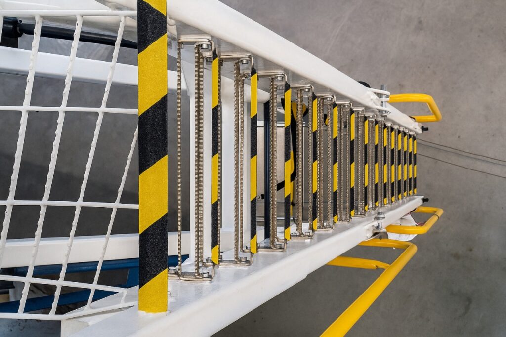 Slippery Ladder Square Anti-Slip Ladder Rung Covers - Titan Safety